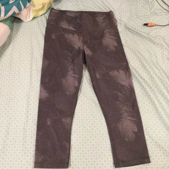 Capris - Picture 6 of 6